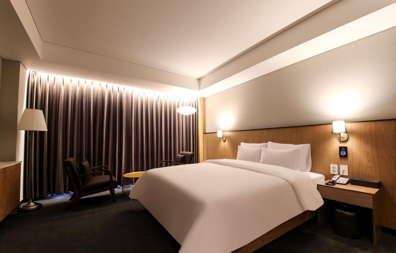 Gwangju Hound Hotel Gwangju Metropolitan City Exterior foto